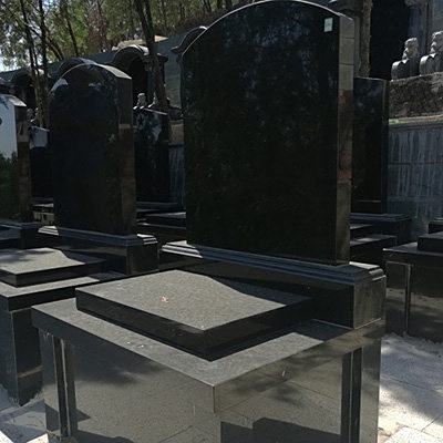 九里山公墓二区立碑
