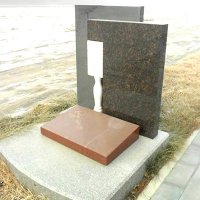 极乐园公墓立碑