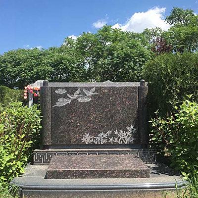 京南万佛园立碑