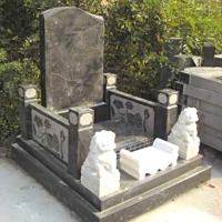 龙泉公墓立碑
