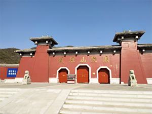 凤凰山陵园